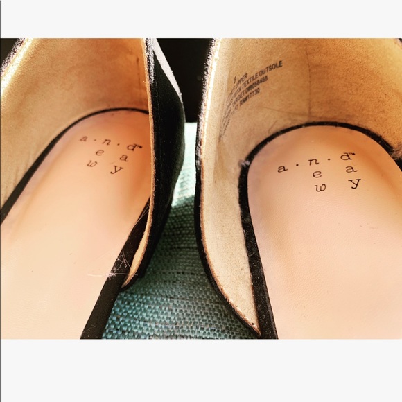 Never worn black sandals by A New Day - Picture 4 of 5